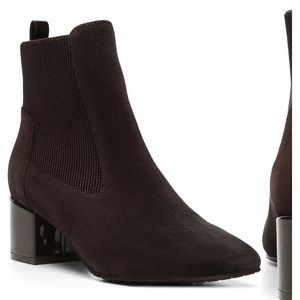 NWT Bonnecs Chelsea Boot (calf suede) Size 8